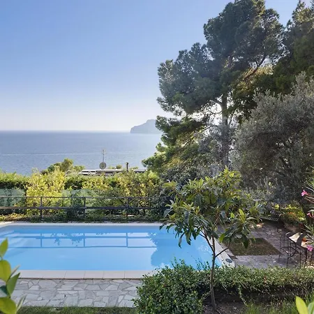 Belvedere Su Spotorno Apartment Bergeggi